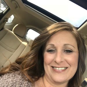 Meet your Posher, Teri